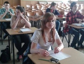 Read more about the article Uczennica ze „STASZICA” laureatką międzypowiatowego konkursu matematycznego MATGURA 2015