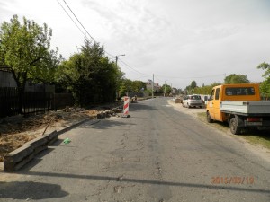Rozpoczęto przebudowę chodnika w miejscowości Gola