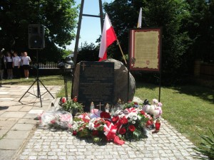 III rocznica poświęcenia Pomnika Pomordowanych na Wołyniu