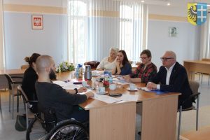 Podsumowanie projektu dot. działań na rzecz osób z niepełnosprawnościami