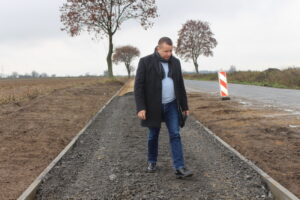 Przebudowa drogi powiatowej Szlichtyngowa – Wyszanów wraz z budową ścieżki rowerowej