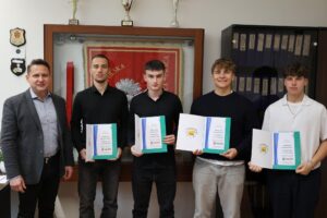 Gratulacje dla uczniów I Zespołu Szkół – stypendia KGHM dla najlepszych!