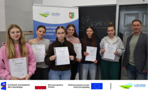 Praktyczne szkolenie z archiwizacji dokumentów w I Zespole Szkół im. St. Staszica