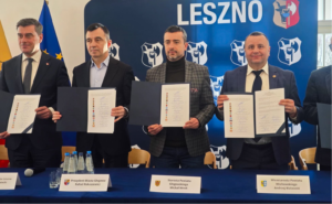 Memorandum w sprawie drogi S12 podpisane w Lesznie. Powiat Wschowski wśród sygnatariuszy