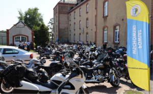 Ponad 160 motocykli na Powiatowym Rajdzie Motocyklowym „Staszic na motocyklu”