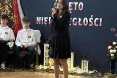 Powiatowe-obchody-Narodowego-Swieta-Niepodleglosci-w-„Staszicu-10.11.2025-r.-16