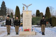 Obchody 103. rocznicy wybuchu Powstania Wielkopolskiego odbyły się pod Obeliskiem Powstańców Wielkopolskich na Cmentarzu Komunalnym we Wschowie