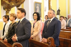 W intencji Ojczyzny modlili się m.in.  dyrektorzy szkół, dla których organem prowadzącym jest Powiat Wschowski.