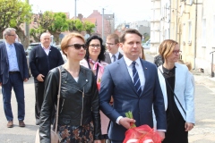 Uroczystości zakończyły się złożeniem wiązanek przez uczestników obchodów.