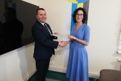wreczenie-aktu-powierzenia-stanowiska-Dyrektora