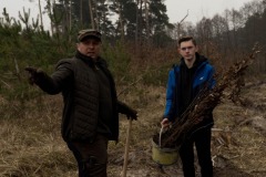 Wszystkie prace zostały wykonane pod czujnym okiem leśniczego Pana Tomasza Urbańskiego.