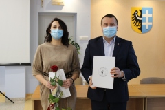 od lewej: Joanna Hubert, Starosta Wschowski Andrzej Bielawski