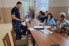 debata o bezpieczeństwie z osobami starszymi