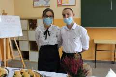 Poczęstunek przygotowali uczniowie Technikum Żywienia i Usług Gastronomicznych I Zespołu Szkół.