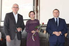 wręczenie nagrody przez Starostę Wschowskiego