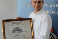 Podziękowanie dla Pana Pawła Ernsta za pomoc i wsparcie udzielone Komendzie Powiatowej Państwowej Straży Pożarnej we Wschowie