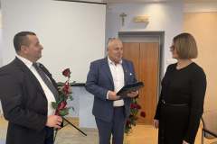 0f40ed41-6d74-435e-88b5-25c569f62bff