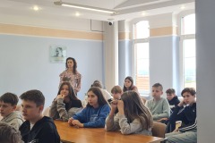 Uczestnicy projektu "Do których drzwi zapukać?"