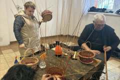 Jesien-z-kultura-–-smaki-ziola-i-rekodzielo-naszych-wsi-warsztaty-plecionkarskie-32
