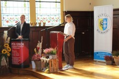 Występ uczennicy I Zespołu Szkół we Wschowie