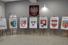 W konferencji uczestniczyli przedstawiciele siedmiu powiatów: leskiego, łobeskiego, brzezińskiego, sztumskiego, węgorzewskiego, gołdapskiego i wschowskiego.