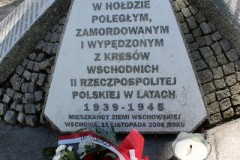 Pomnik w hołdzie poległym, zmordowanym i wypędzonym z Kresów Wschodnich II RP