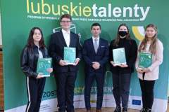 Wręczenie dyplomów stypendystom programu "Lubuskie Talenty