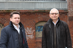od lewej: Piotr Wieland Dyrektor I zespołu Szkół im. Stanisława Staszica we Wschowie, Waldemar Starosta Wicestarosta Wschowski