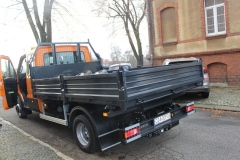 samochód ciężarowy brygadowy z wywrotką