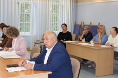 Dyrektorzy, kierownicy jednostek organizacyjnych