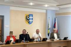 Odznaka-Honorowa-dla-Andrzeja-Nowickiego-–-wyraz-uznania-za-zaangazowanie-na-rzecz-wojewodztwa-2