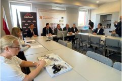 542084888_1086711653677462_6775270435269755844_n