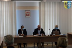 członkowie komisji wraz z Starostą Wschowskim