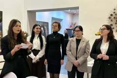 2ee209b3-f138-4e6e-80a5-437284