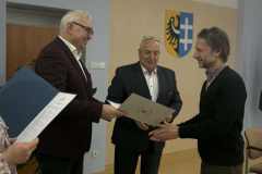 3b0a756d-2f2e-4e4f-84c9-ea4eca7ca427