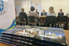 82516551-aeef-432d-945b-d0eb91af0568