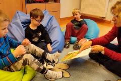 Uczestnicy projektu "Bajkowy świat, który bawi, uczy i wychowuje"