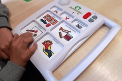 Zajęcia z komunikacji alternatywnej i wspomagającej (AAC)