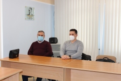W spotkaniu uczestniczyli inspektor nadzoru budowlanego wraz z wykonawcą