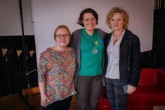 Pani Aleksandra Dzik w towarzystwie organizatorek spotkania.