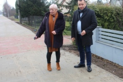 Przewodniczący Komisji Edukacji i Spraw Społecznych Halina Szuman i Starosta Wschowski Andrzej Bielawski