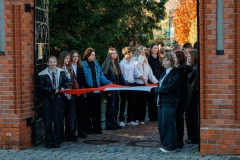 Szkola-do-hymnu-I-LO-6.11.2025-r.-32