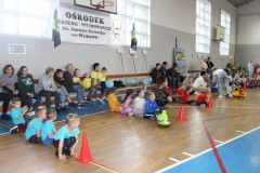 Przedszkolaki w trakcie zawodów