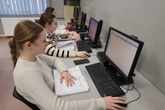 Uczniowie-technikum-z-certyfikatami-Lubuskie-Szkolnictwo-Zawodowe-dla-Nowoczesnego-Rynku-Pracy-4