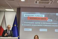 b6151311-d20a-4e55-b8e6-daed030e677e