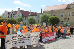 Barwny korowód przeszedł głównymi ulicami Wschowy na rynek.