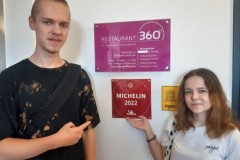 Dominika i Maciej z klasy technikum żywienia i usług gastronomicznych I Zespołu Szkół we Wschowie doskonalili swoje umiejętności kulinarne oraz znajomość języka angielskiego i niemieckiego na stażu w Niemczech