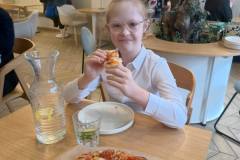 598546434_1318908013608937_8256830138548265789_n