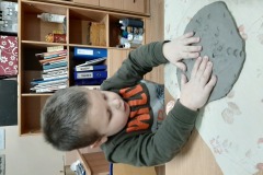 przedszkolaki podczas zajęć