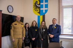 Uczniowie Zana podczas akcji Żonkil